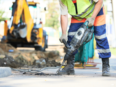 jackhammer-worker-roadway